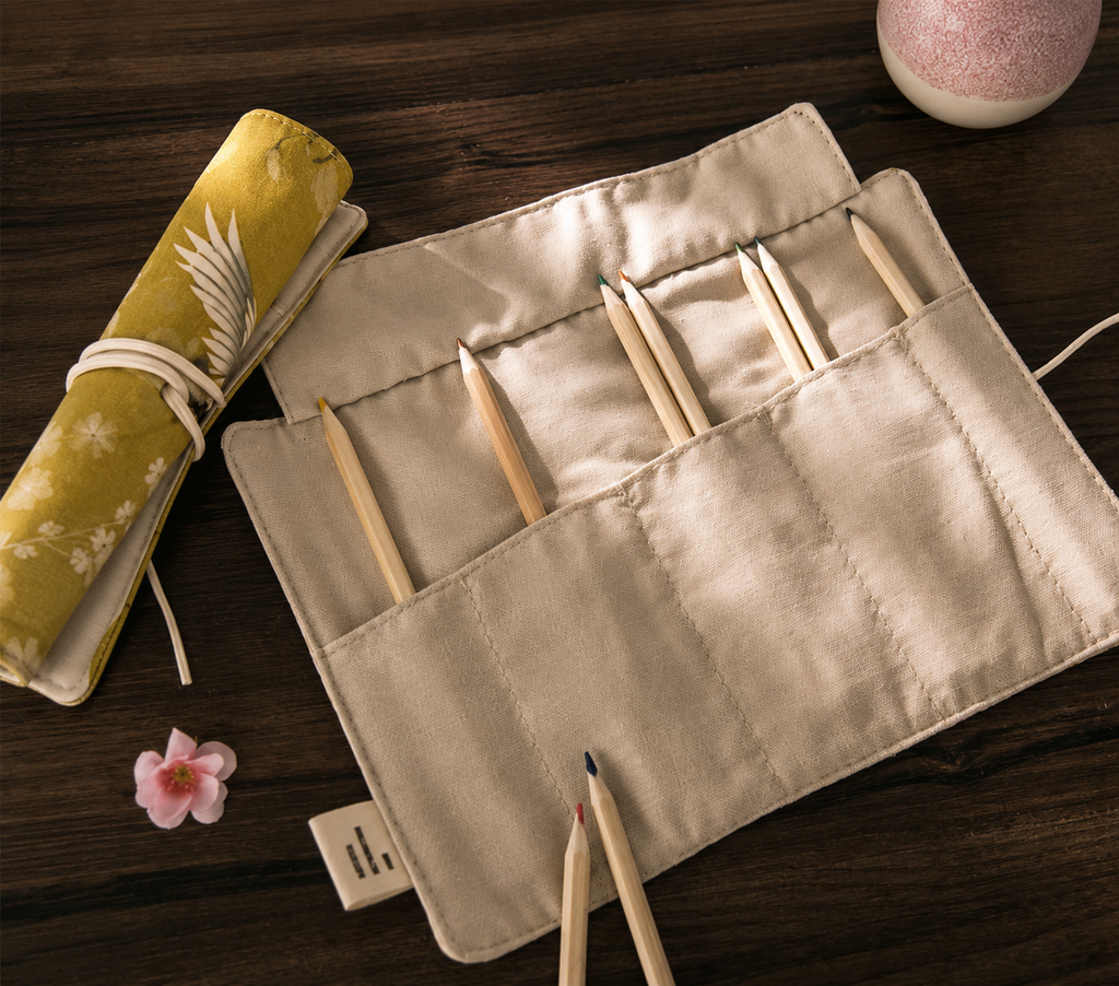 Vintage Floral Roll-Up Pencil Case
