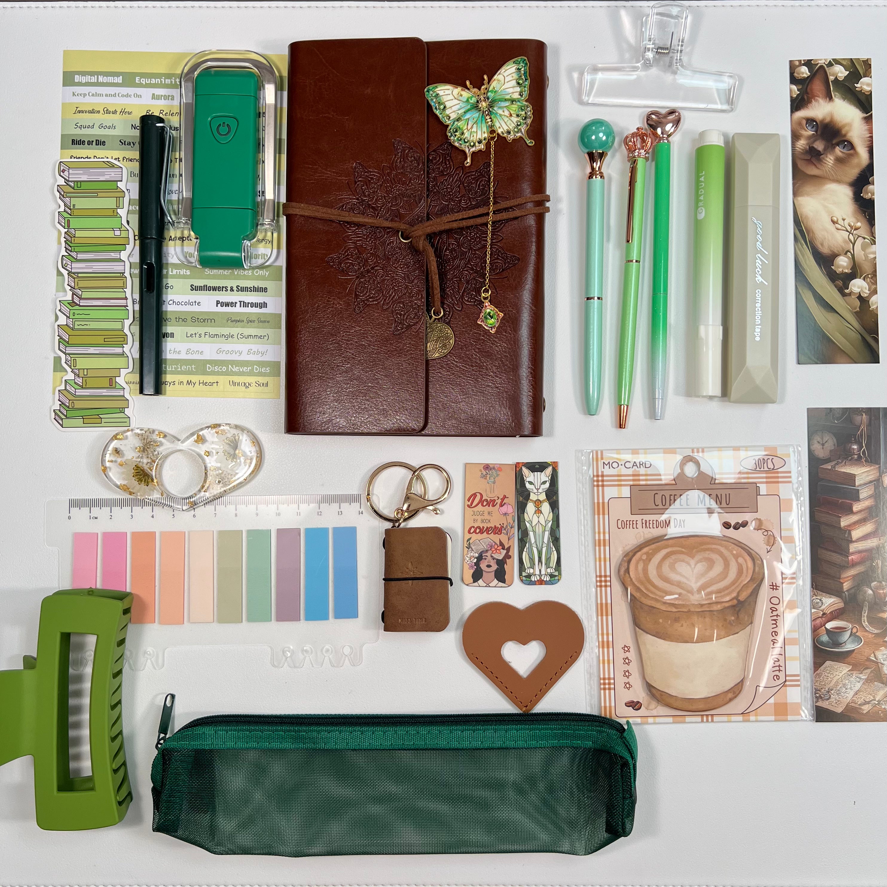 Bookish Bundle Dark Chocolate & Green