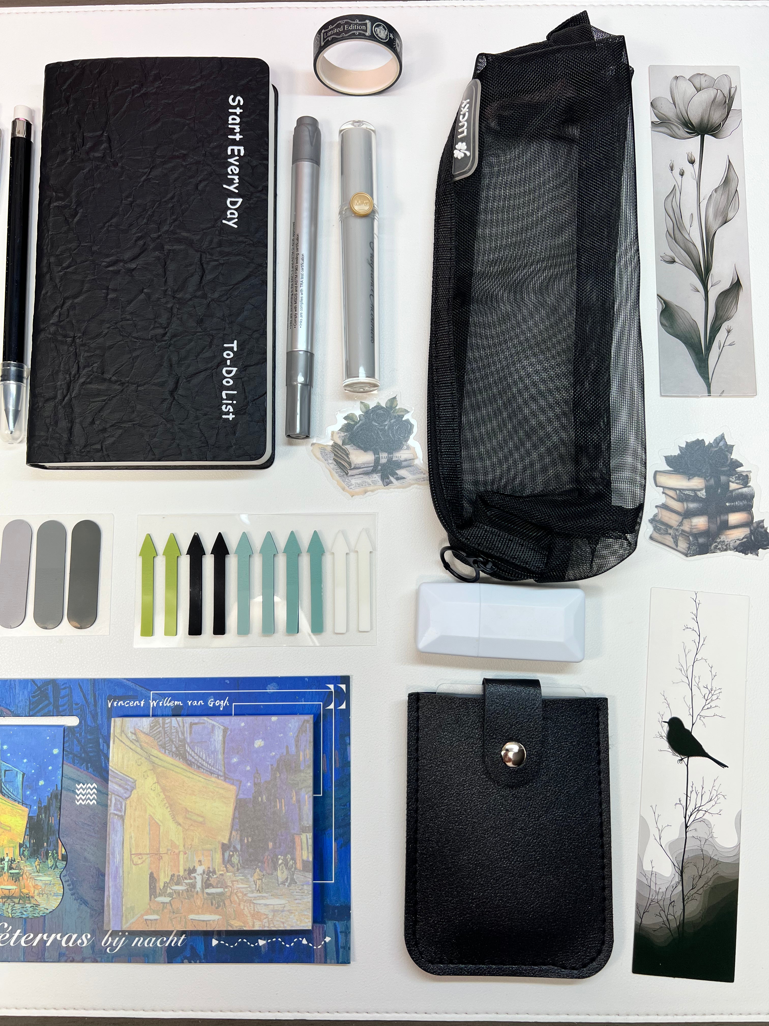Midnight Black — Aesthetic Stationery Bundle